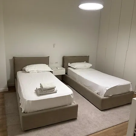 Greencoast 88 * Vlorë